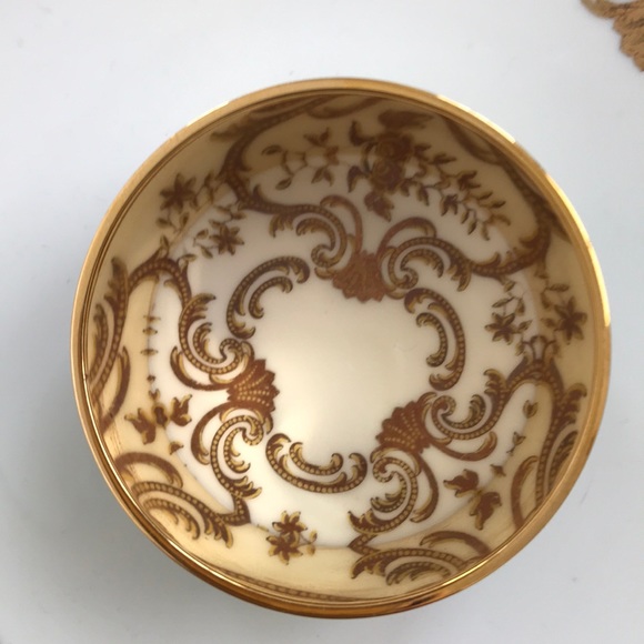 Lilly Pulitzer Multicolored Enameled Cuff - Picture 9 of 11